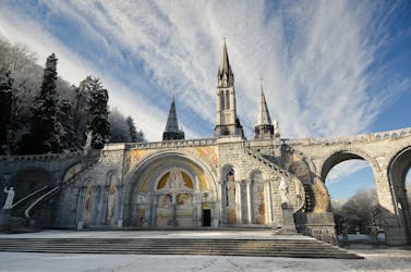 Gita di un giorno privato al santuario di Lourdes da Bordeaux